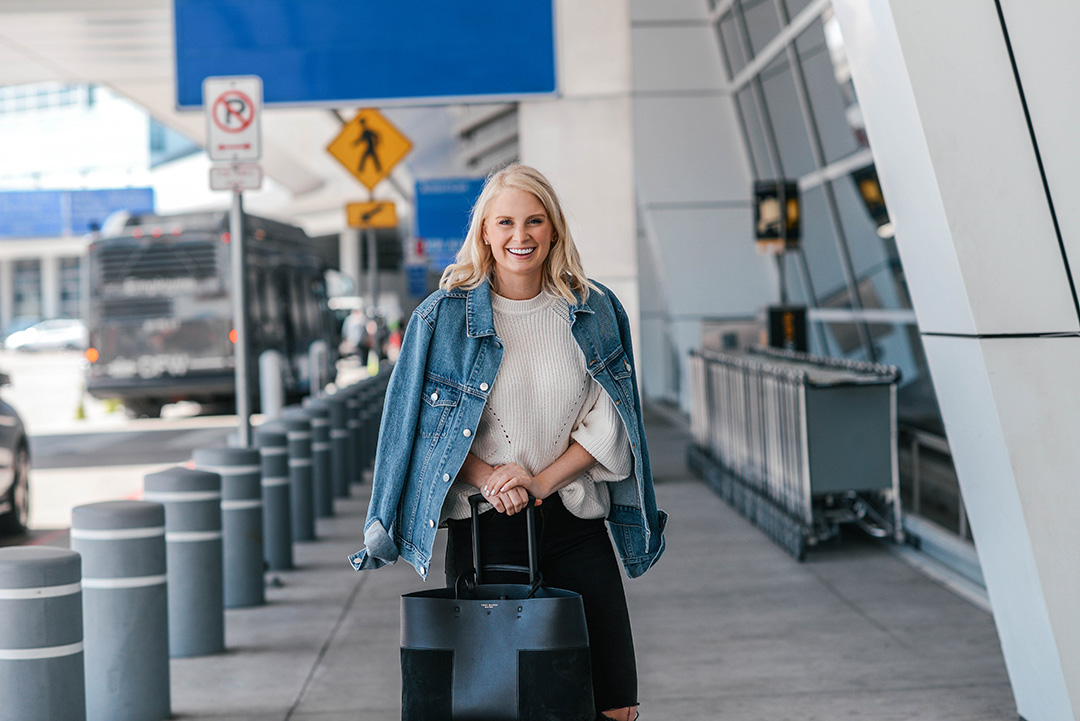 Long Haul Flight Outfit Ideas | The Style Scribe