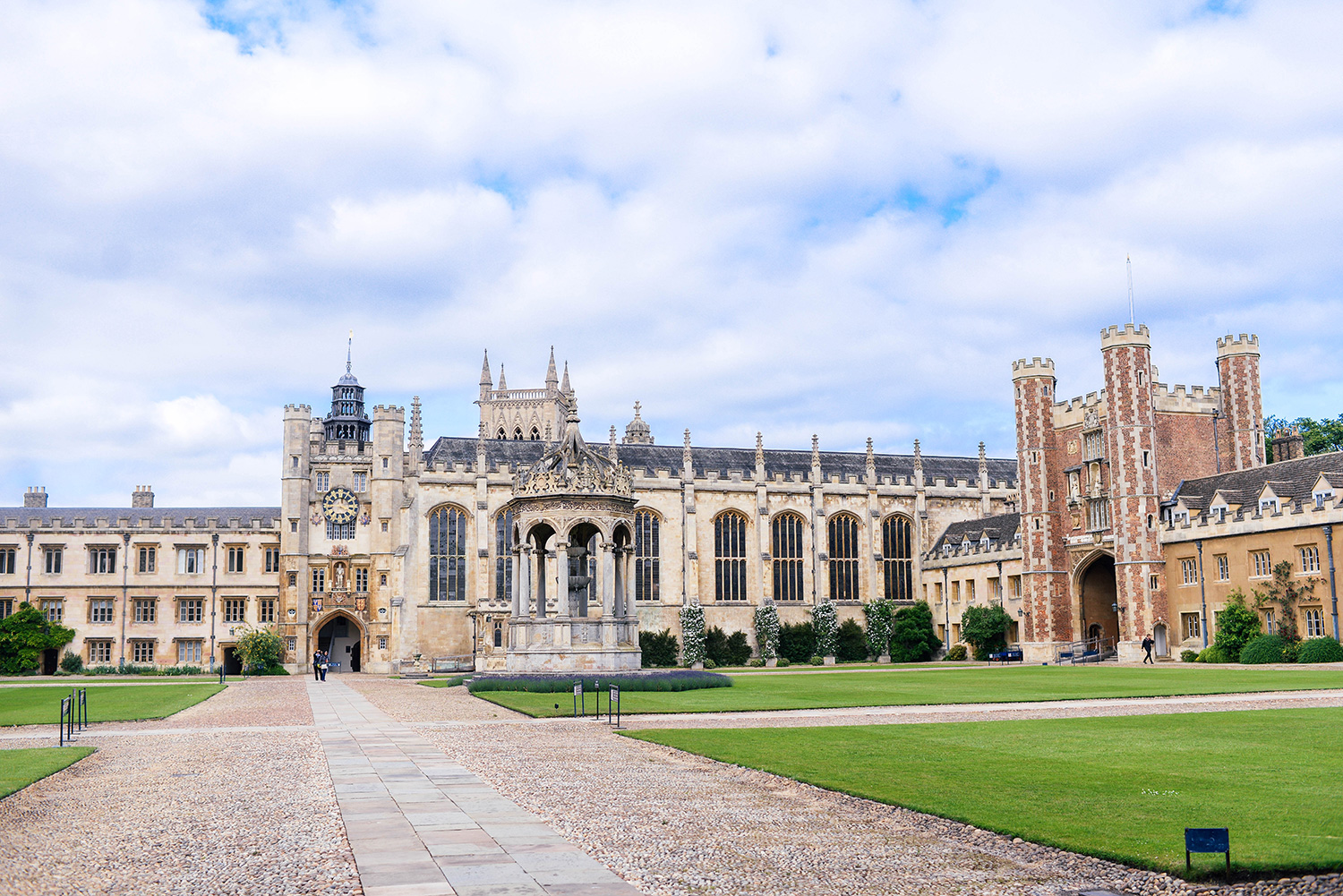Visiting Cambridge, England | What to See + What I Wore