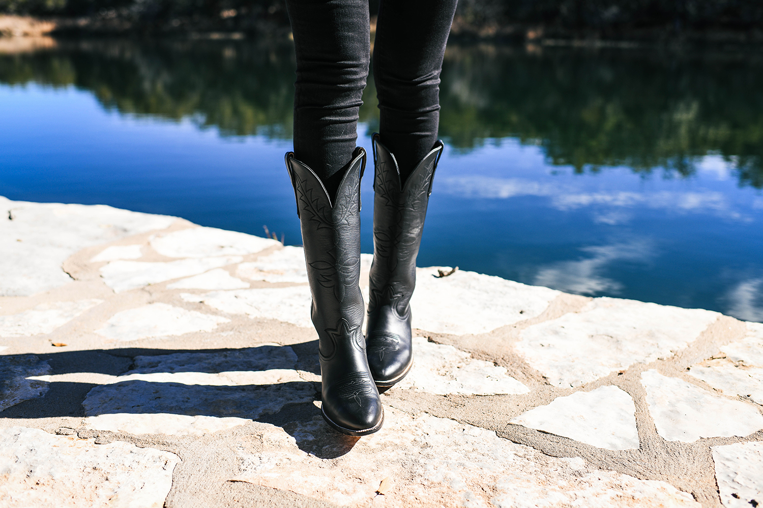 CITY BOOTS // THE PRESTON COWBOY BOOT IN BLACK