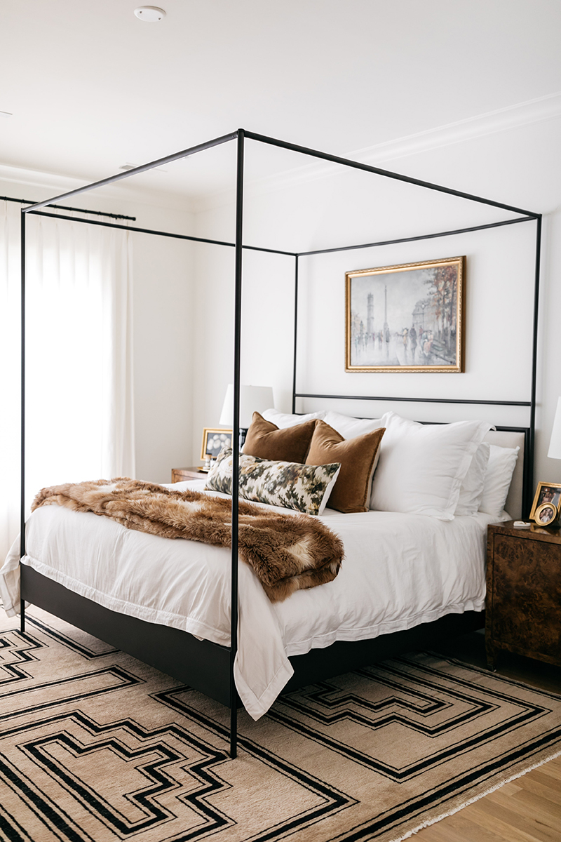 Stylish and bold neutral bedroom // Merritt Beck of The Style Scribe