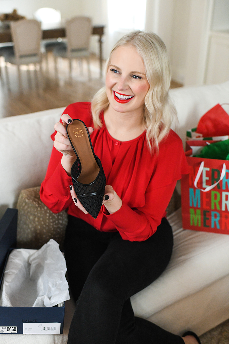 NEIMAN MARCUS HOLIDAY GIFT IDEAS // Malone Souliers Mules